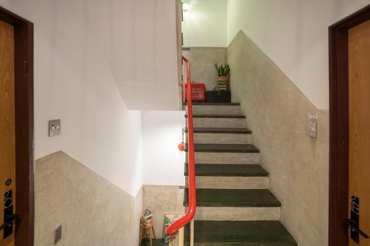 Lento Hostel Tainan Exterior foto